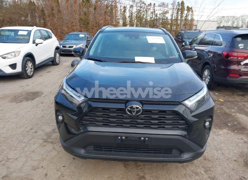Photo 12 of 2024 Toyota Rav4 XLE PREMIUM (VIN 2T3A1RFV5RC402020)