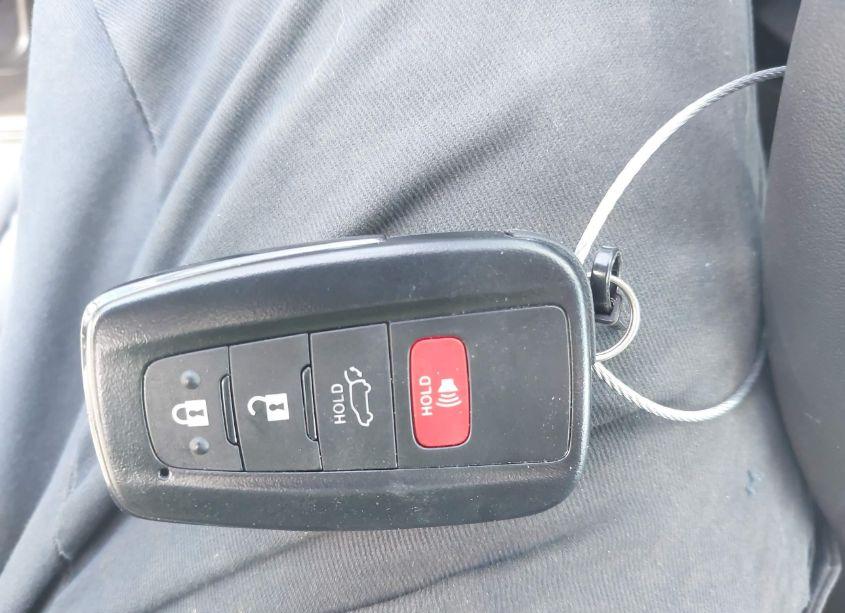 Photo 11 of 2024 Toyota Rav4 XLE PREMIUM (VIN 2T3A1RFV5RC440086)