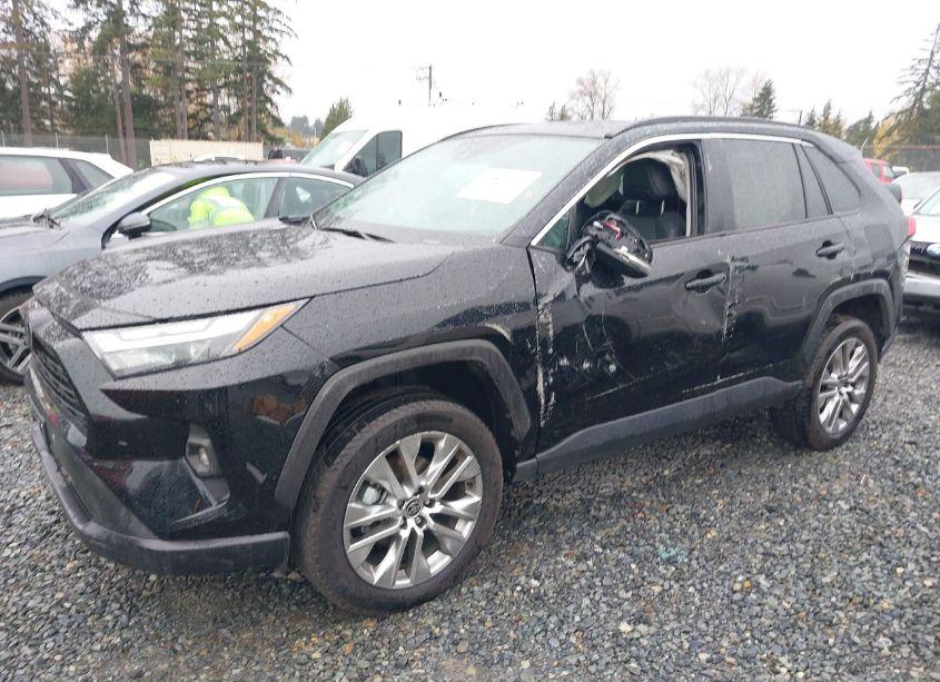 Photo 6 of 2024 Toyota Rav4 XLE PREMIUM (VIN 2T3A1RFV5RW429166)