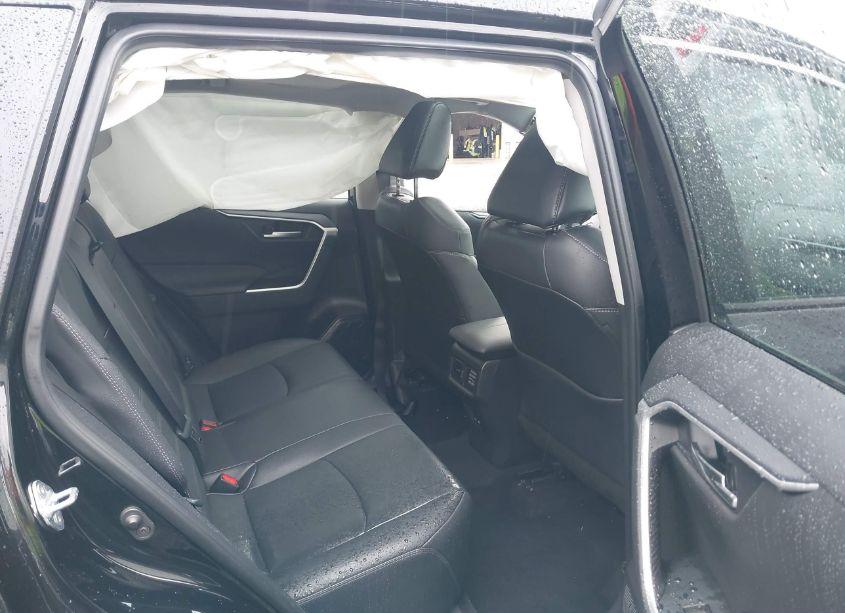 Photo 8 of 2024 Toyota Rav4 XLE PREMIUM (VIN 2T3A1RFV5RW429166)