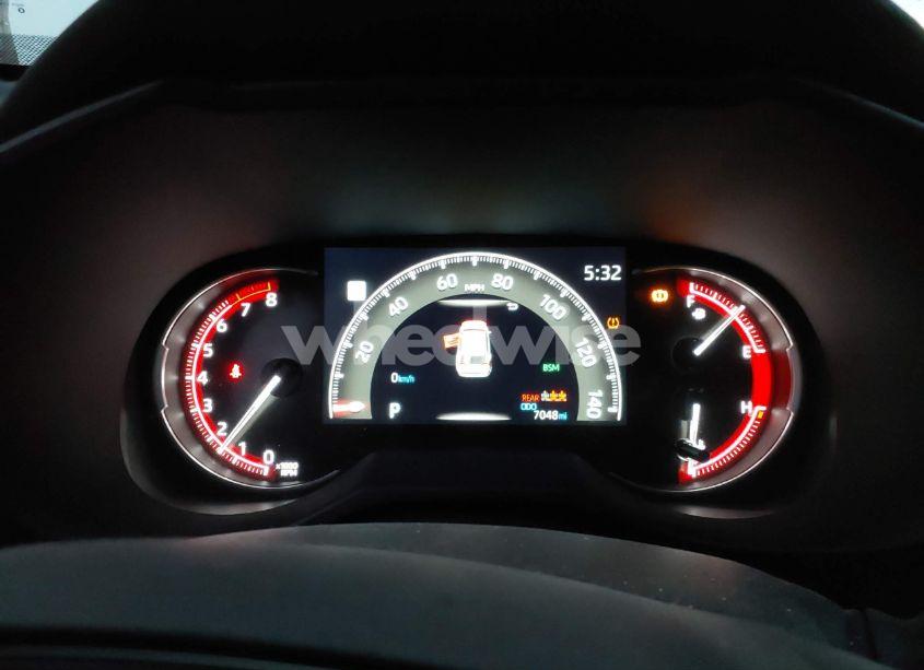 Photo 7 of 2024 Toyota Rav4 XLE PREMIUM (VIN 2T3A1RFV5RW435145)