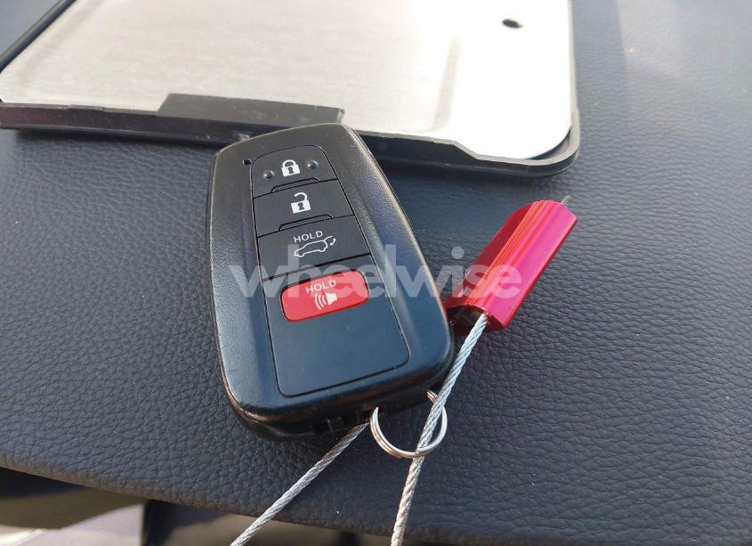 Photo 11 of 2024 Toyota Rav4 XLE PREMIUM (VIN 2T3A1RFV5RW452270)