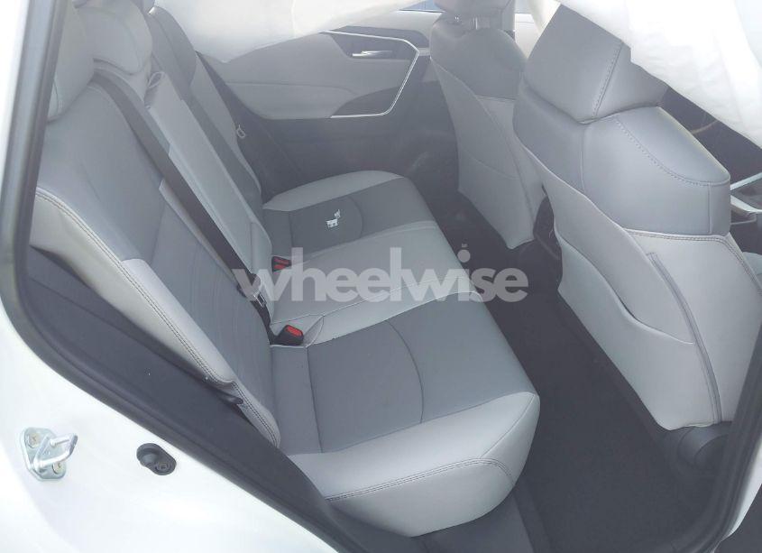 Photo 8 of 2024 Toyota Rav4 XLE PREMIUM (VIN 2T3A1RFV5RW452270)