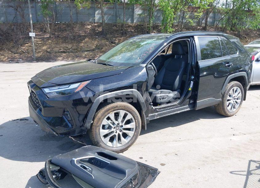 Photo 2 of 2025 Toyota Rav4 XLE PREMIUM (VIN 2T3A1RFV5SC510207)