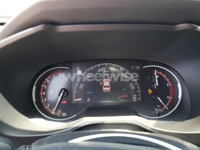 Photo 6 of 2025 TOYOTA RAV4 XLE PREMIUM (VIN 2T3A1RFV5SC525015)