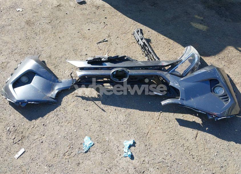 Photo 12 of 2019 Toyota Rav4 XLE PREMIUM (VIN 2T3A1RFV6KC051950)