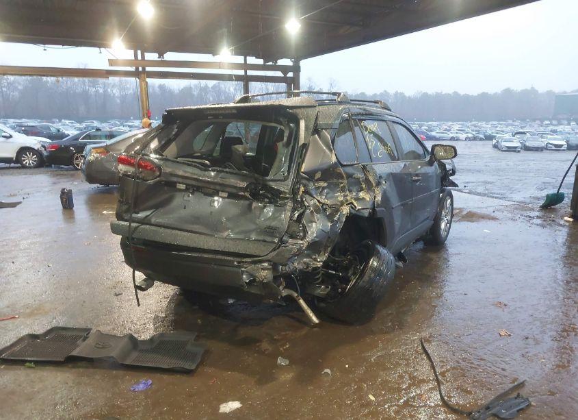 Photo 4 of 2020 Toyota Rav4 XLE PREMIUM (VIN 2T3A1RFV6LW126310)
