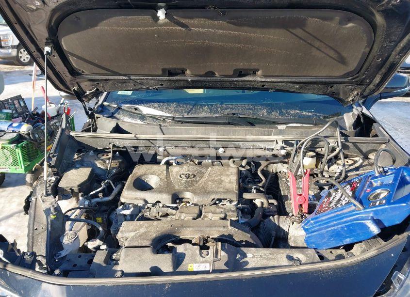 Photo 10 of 2021 Toyota Rav4 XLE PREMIUM (VIN 2T3A1RFV6MW161625)