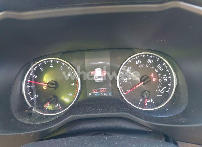 Photo 7 of 2021 Toyota Rav4 XLE PREMIUM (VIN 2T3A1RFV6MW161625)