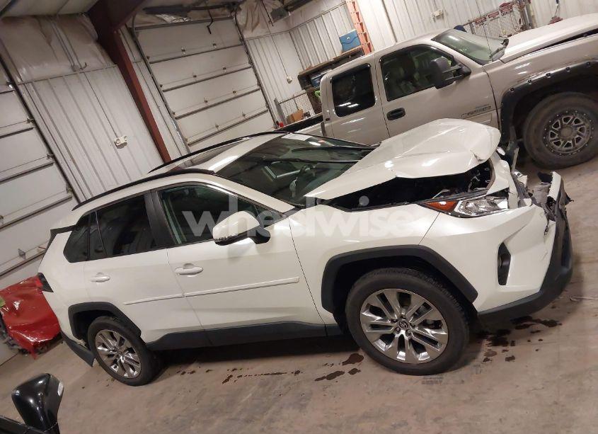 Photo 13 of 2021 Toyota Rav4 XLE PREMIUM (VIN 2T3A1RFV6MW170874)