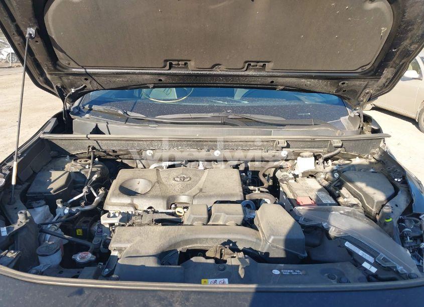 Photo 10 of 2022 Toyota Rav4 XLE PREMIUM (VIN 2T3A1RFV6NC283890)