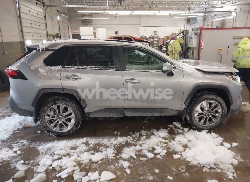 Photo 14 of 2023 Toyota Rav4 XLE PREMIUM (VIN 2T3A1RFV6PC374323)
