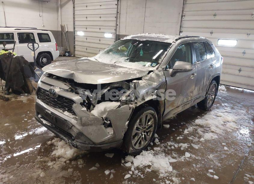 Photo 2 of 2023 Toyota Rav4 XLE PREMIUM (VIN 2T3A1RFV6PC374323)