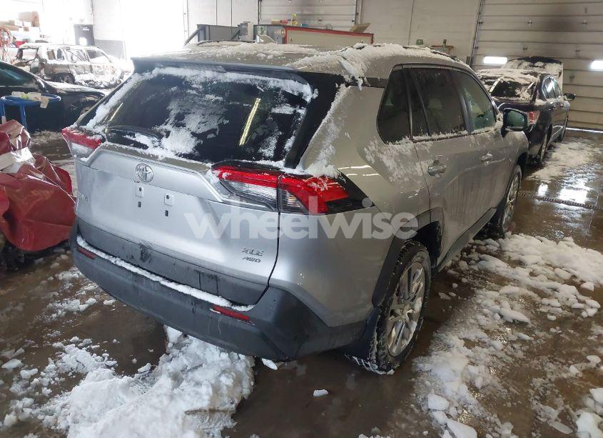 Photo 4 of 2023 Toyota Rav4 XLE PREMIUM (VIN 2T3A1RFV6PC374323)