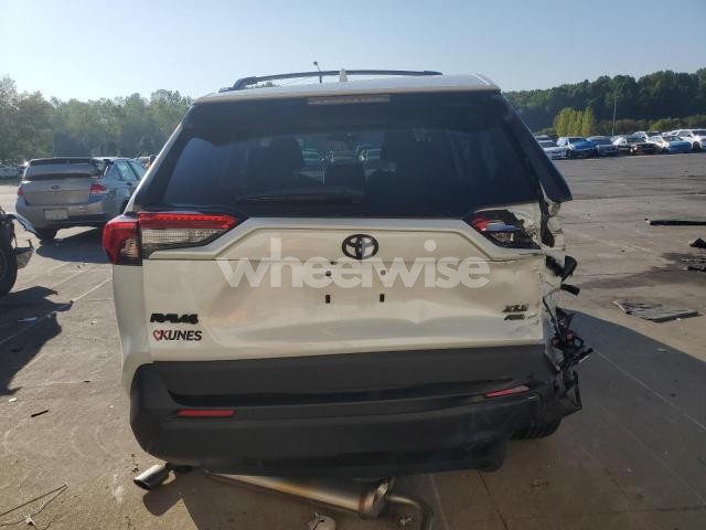 Photo 6 of 2023 TOYOTA RAV4 XLE PREMIUM (VIN 2T3A1RFV6PW362770)