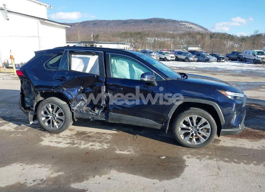 Photo 13 of 2023 Toyota Rav4 XLE PREMIUM (VIN 2T3A1RFV6PW377091)