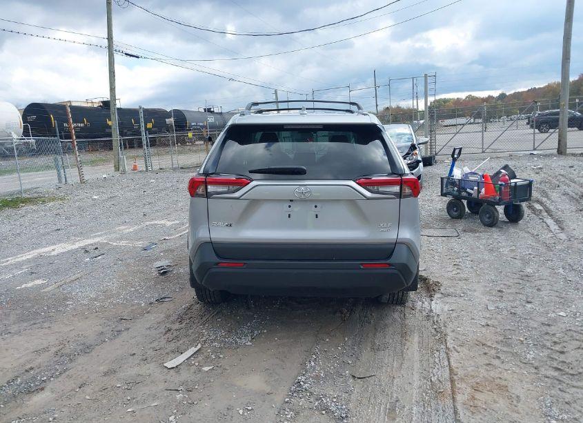 Photo 16 of 2023 Toyota Rav4 XLE PREMIUM (VIN 2T3A1RFV6PW391606)