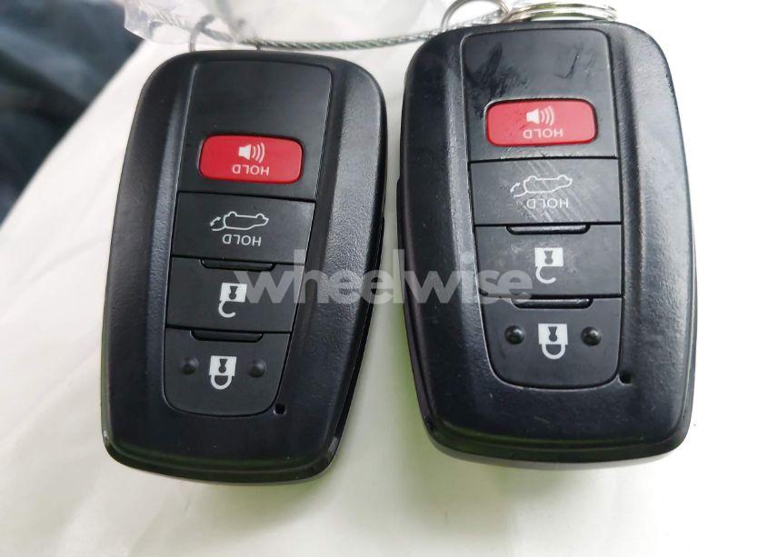 Photo 11 of 2025 Toyota Rav4 XLE PREMIUM (VIN 2T3A1RFV6SC503413)