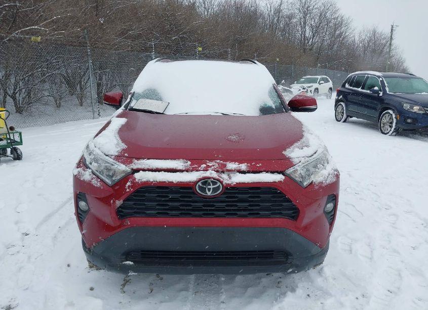 Photo 6 of 2019 Toyota Rav4 XLE PREMIUM (VIN 2T3A1RFV7KW002464)