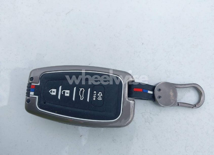 Photo 11 of 2020 Toyota Rav4 XLE PREMIUM (VIN 2T3A1RFV7LC140573)