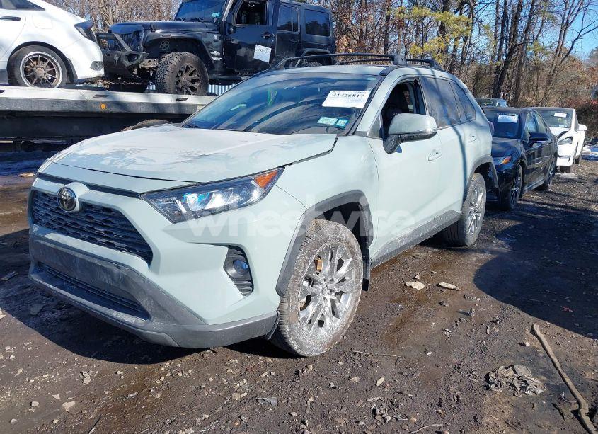 Photo 2 of 2020 Toyota Rav4 XLE PREMIUM (VIN 2T3A1RFV7LW092653)