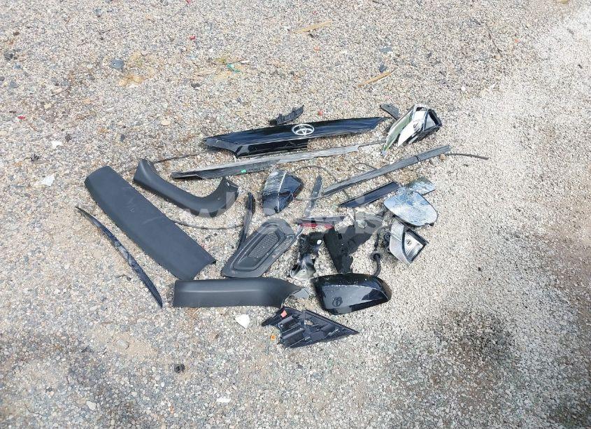 Photo 12 of 2021 Toyota Rav4 XLE PREMIUM (VIN 2T3A1RFV7MC145340)