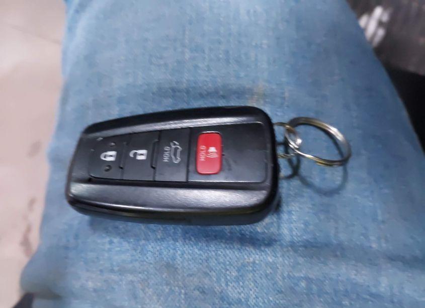 Photo 11 of 2021 Toyota Rav4 XLE PREMIUM (VIN 2T3A1RFV7MC249746)