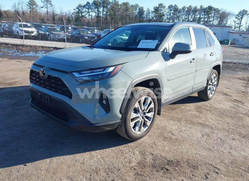 Photo 2 of 2023 Toyota Rav4 XLE PREMIUM (VIN 2T3A1RFV7PW393090)