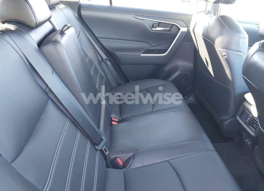 Photo 8 of 2023 Toyota Rav4 XLE PREMIUM (VIN 2T3A1RFV7PW393090)