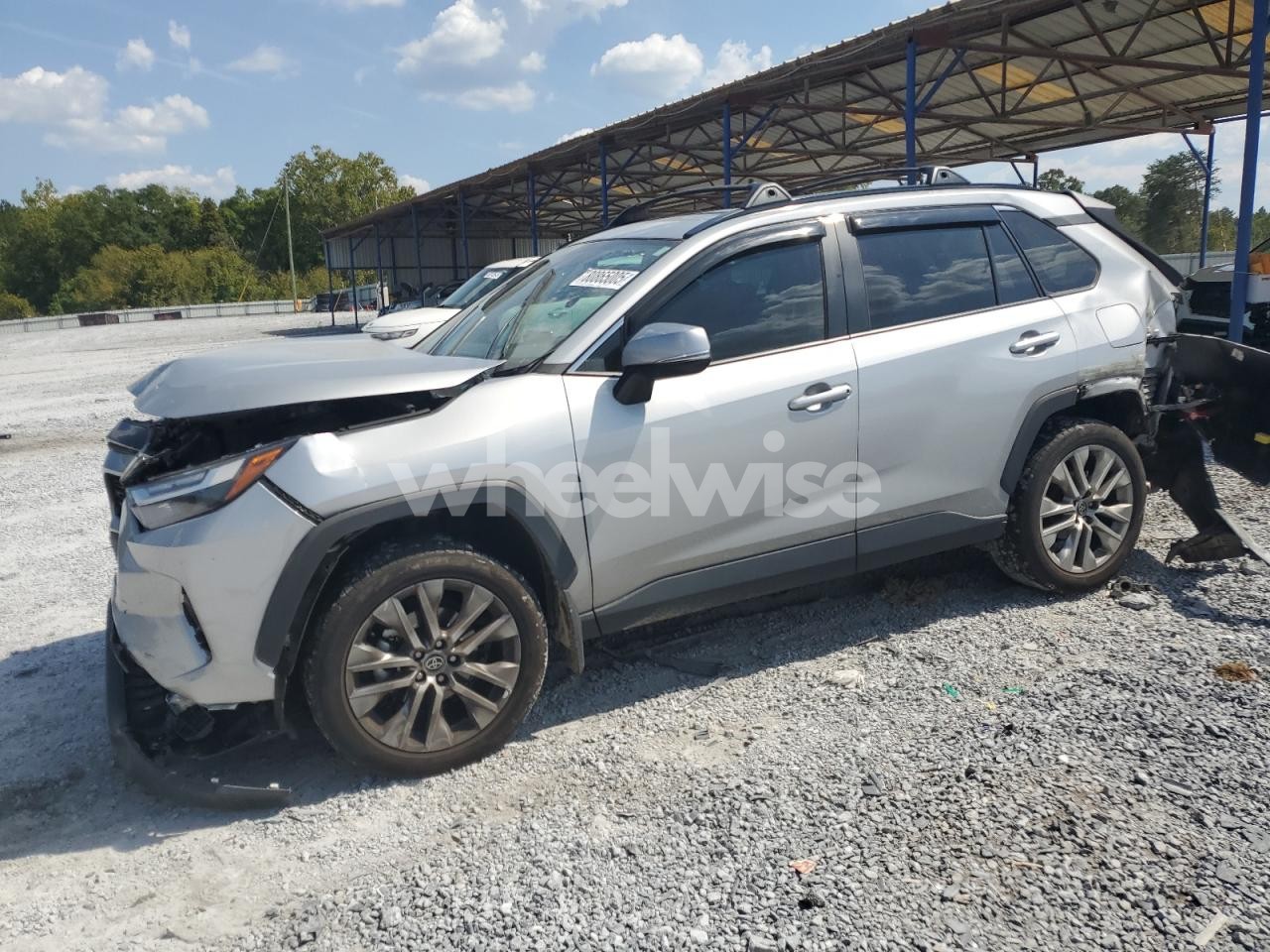 2024 TOYOTA RAV4 XLE PREMIUM (VIN 2T3A1RFV7RW469698) main photo