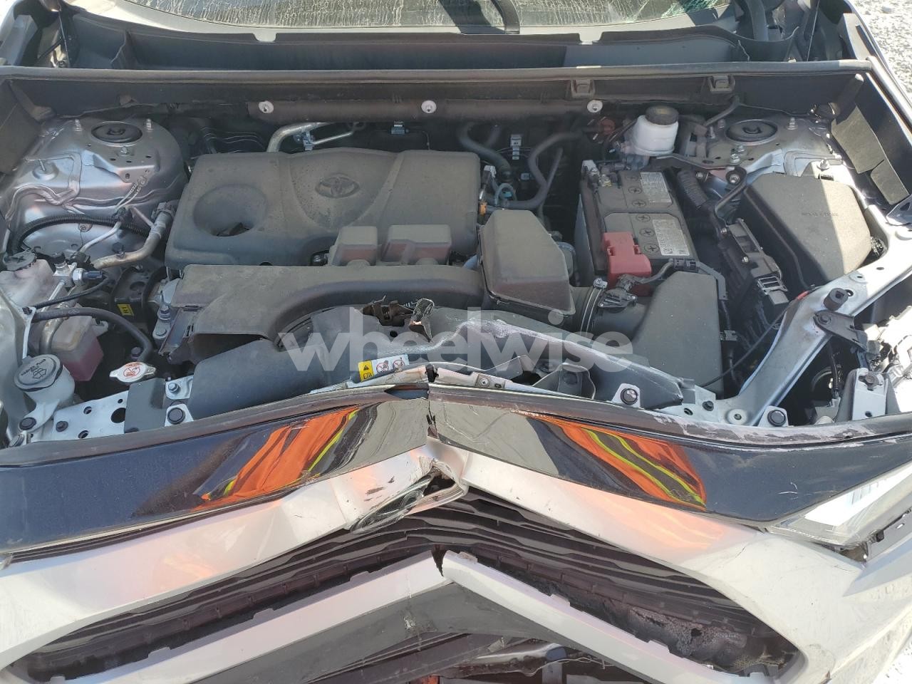 Photo 11 of 2024 TOYOTA RAV4 XLE PREMIUM (VIN 2T3A1RFV7RW469698)