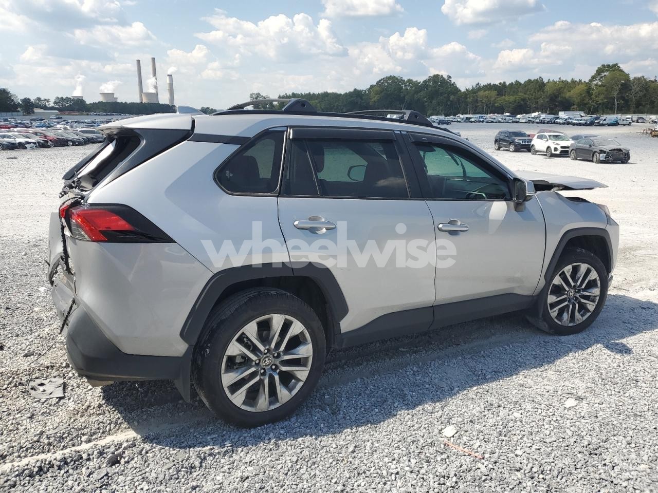 Photo 3 of 2024 TOYOTA RAV4 XLE PREMIUM (VIN 2T3A1RFV7RW469698)