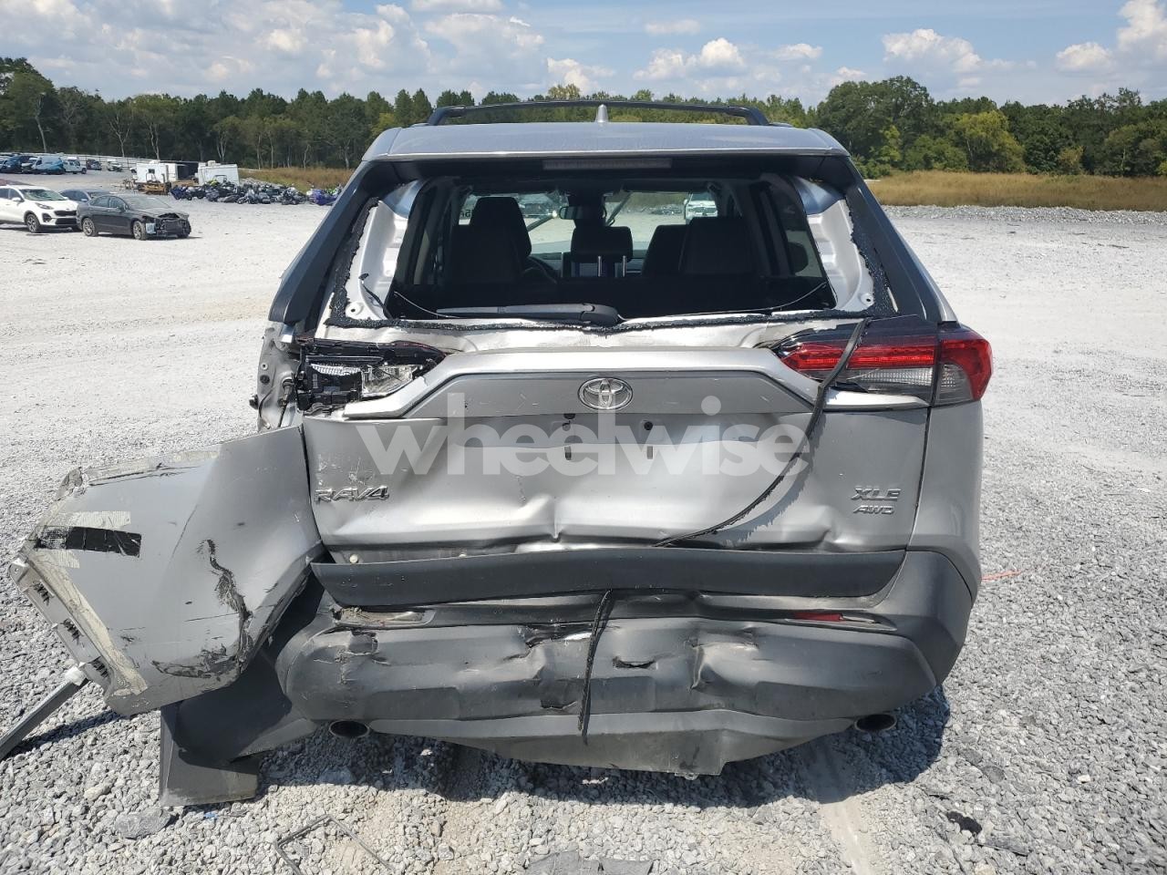 Photo 6 of 2024 TOYOTA RAV4 XLE PREMIUM (VIN 2T3A1RFV7RW469698)