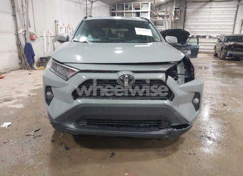 Photo 12 of 2019 Toyota Rav4 XLE PREMIUM (VIN 2T3A1RFV8KC056339)
