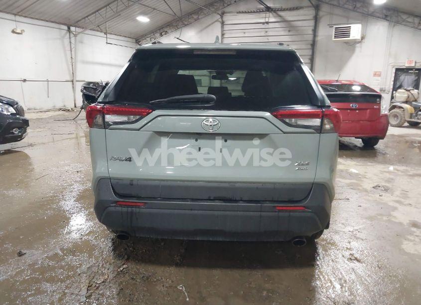 Photo 16 of 2019 Toyota Rav4 XLE PREMIUM (VIN 2T3A1RFV8KC056339)