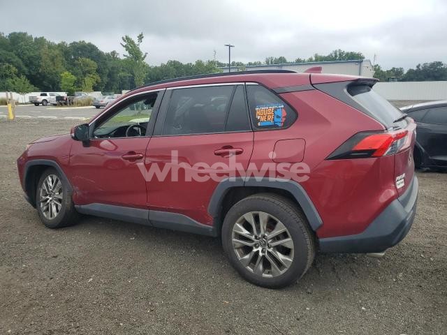 Photo 3 of 2020 TOYOTA RAV4 XLE PREMIUM (VIN 2T3A1RFV8LW090832)