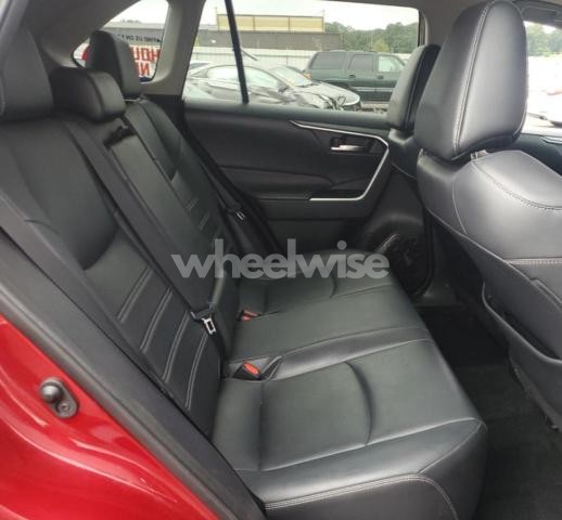 Photo 7 of 2020 TOYOTA RAV4 XLE PREMIUM (VIN 2T3A1RFV8LW090832)