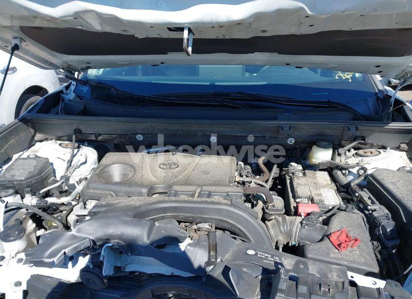 Photo 10 of 2020 Toyota Rav4 XLE PREMIUM (VIN 2T3A1RFV8LW136689)