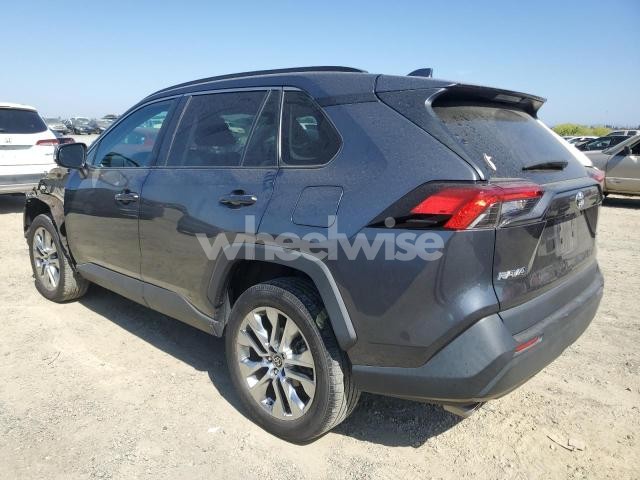 Photo 12 of 2021 TOYOTA RAV4 XLE PREMIUM (VIN 2T3A1RFV8MC181084)