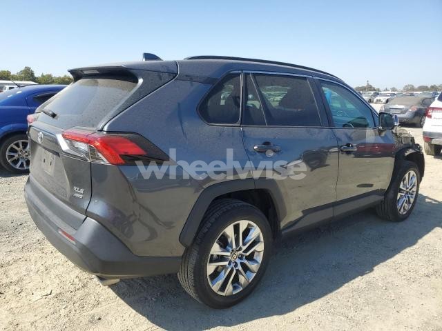 Photo 14 of 2021 TOYOTA RAV4 XLE PREMIUM (VIN 2T3A1RFV8MC181084)