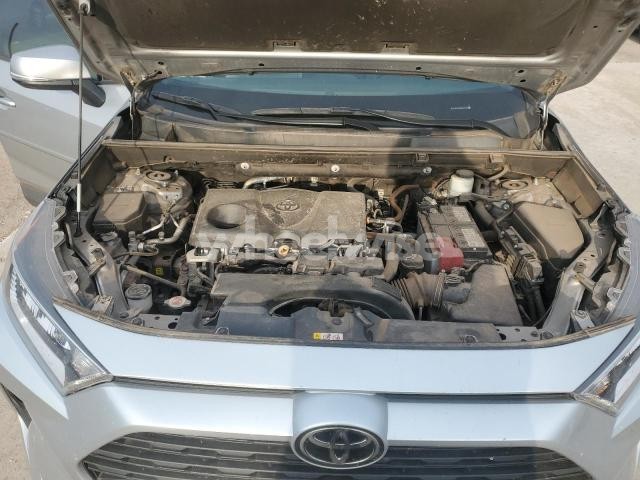 Photo 5 of 2021 TOYOTA RAV4 XLE PREMIUM (VIN 2T3A1RFV8MW167233)