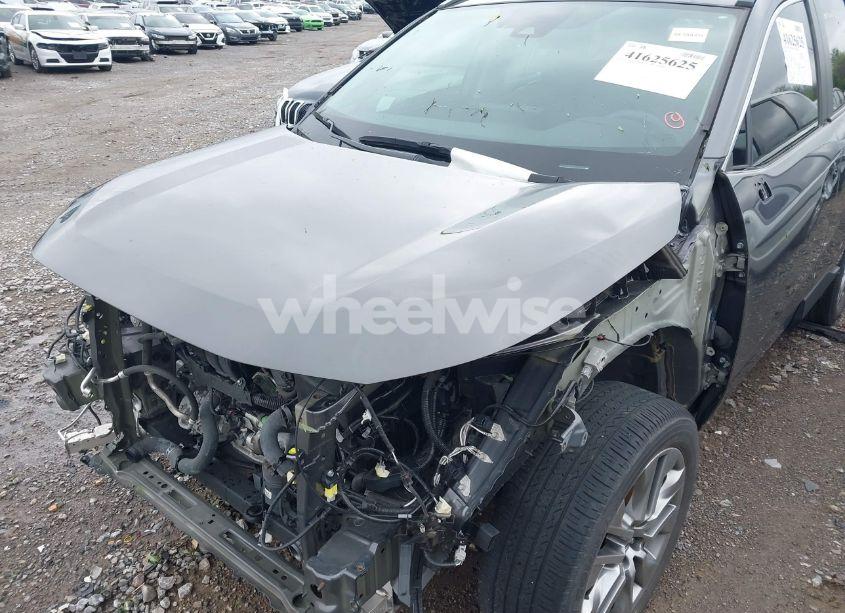 Photo 6 of 2022 Toyota Rav4 XLE PREMIUM (VIN 2T3A1RFV8NC297757)