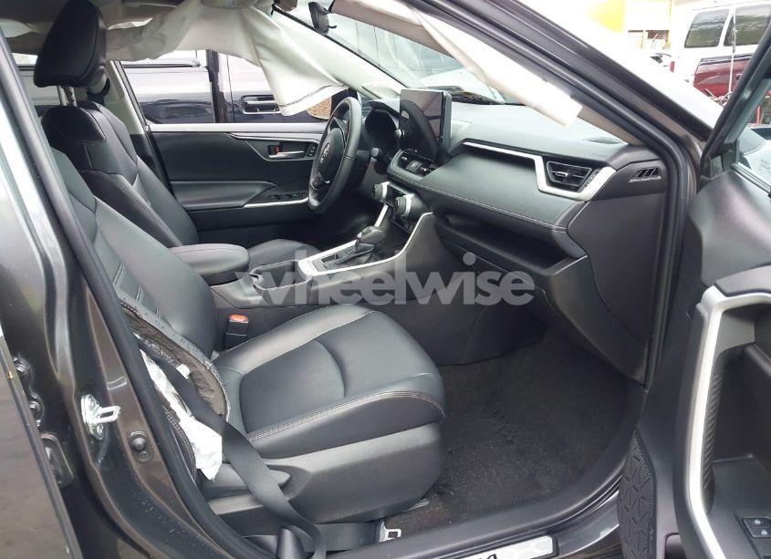 Photo 5 of 2023 Toyota Rav4 XLE PREMIUM (VIN 2T3A1RFV8PC334812)