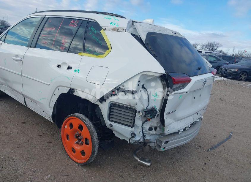 Photo 20 of 2019 Toyota Rav4 XLE PREMIUM (VIN 2T3A1RFV9KW045185)