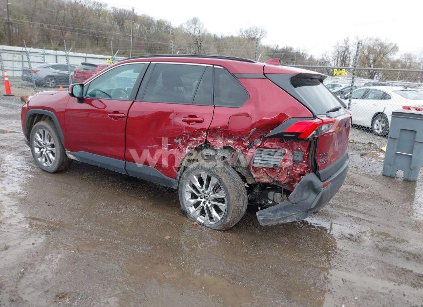 Photo 3 of 2020 Toyota Rav4 XLE PREMIUM (VIN 2T3A1RFV9LW113728)