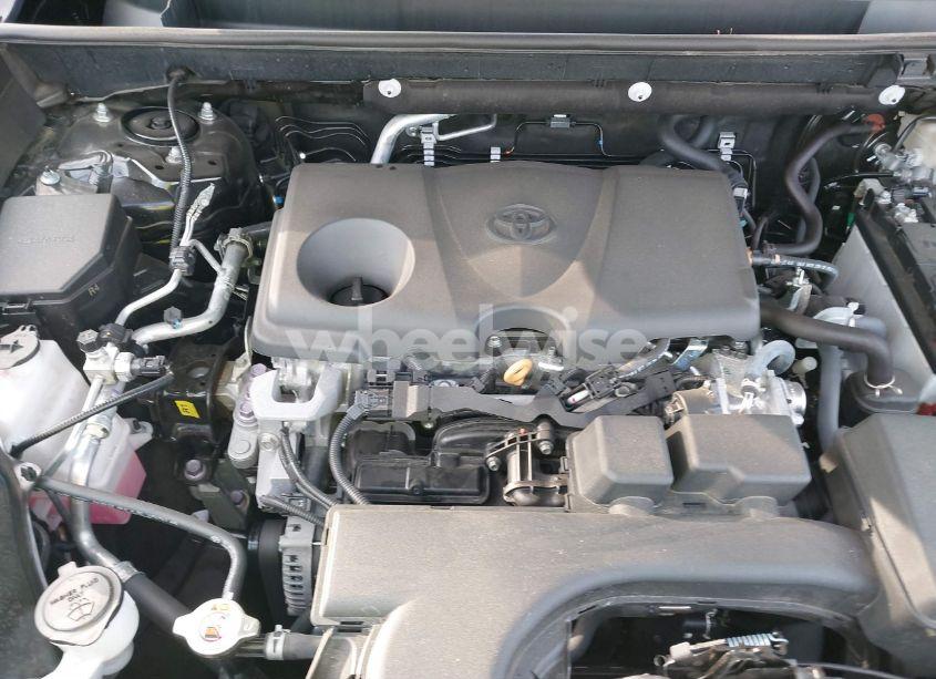 Photo 10 of 2024 Toyota Rav4 XLE PREMIUM (VIN 2T3A1RFV9RC398649)