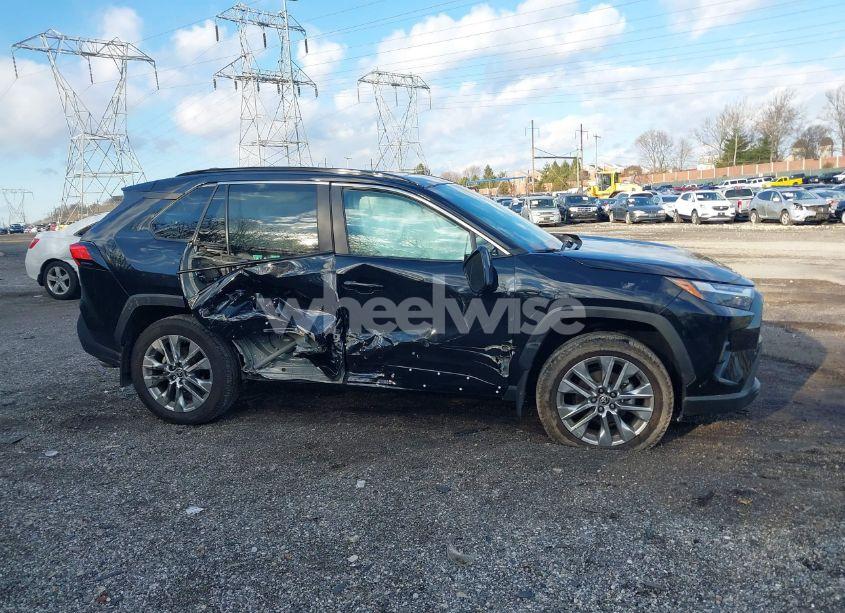 Photo 14 of 2024 Toyota Rav4 XLE PREMIUM (VIN 2T3A1RFV9RC398649)
