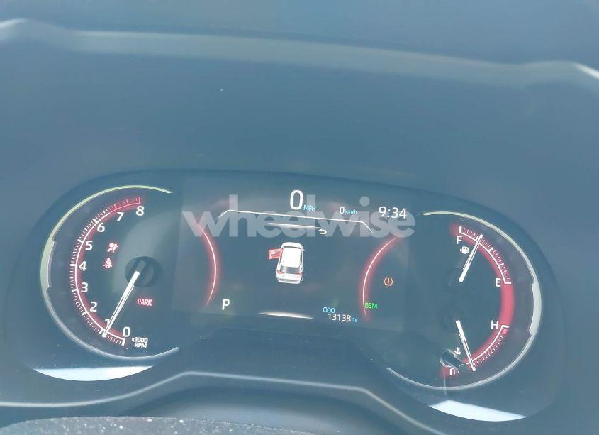 Photo 7 of 2024 Toyota Rav4 XLE PREMIUM (VIN 2T3A1RFV9RC398649)