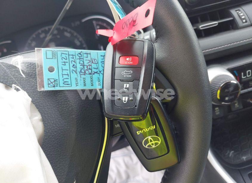 Photo 11 of 2024 Toyota Rav4 XLE PREMIUM (VIN 2T3A1RFV9RC411142)