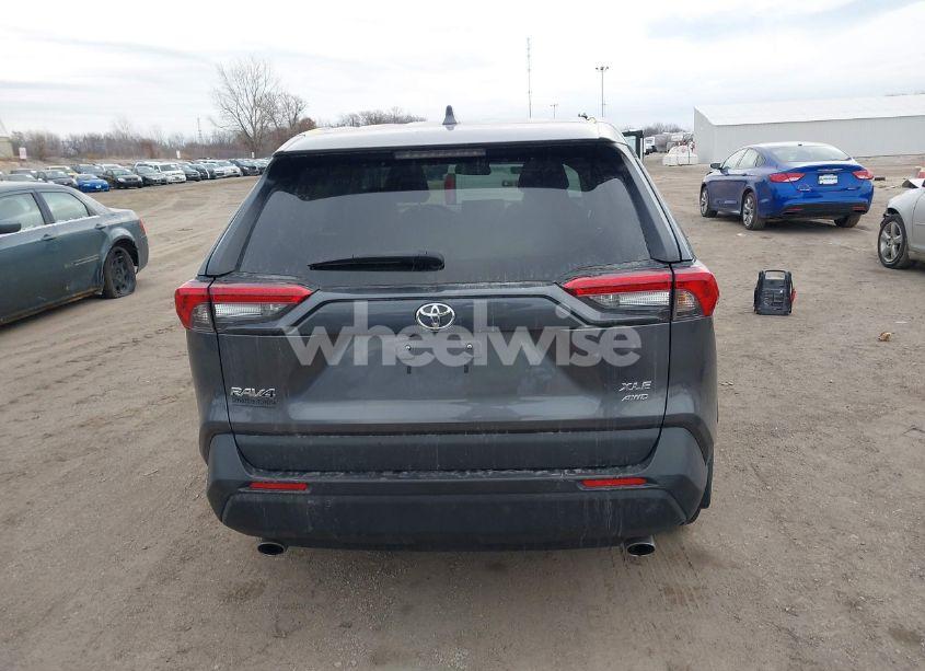Photo 16 of 2021 Toyota Rav4 XLE PREMIUM (VIN 2T3A1RFVXMC204414)